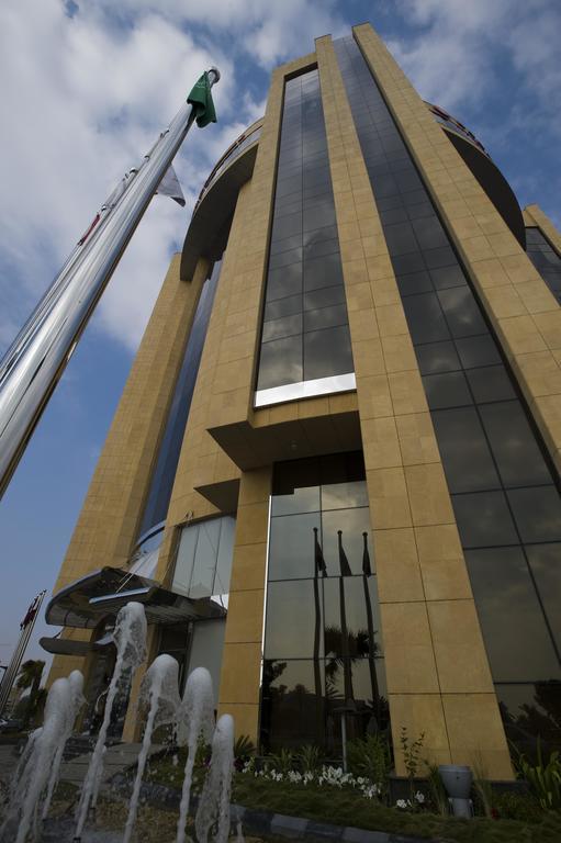 Eastyard Khobar Hotel - Formerly Ramada By Wyndham Khobar Ngoại thất bức ảnh