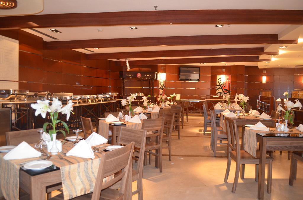 Eastyard Khobar Hotel - Formerly Ramada By Wyndham Khobar Ngoại thất bức ảnh