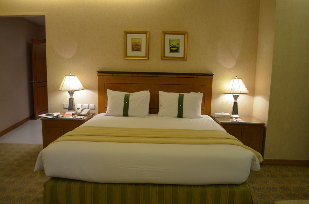 Eastyard Khobar Hotel - Formerly Ramada By Wyndham Khobar Ngoại thất bức ảnh