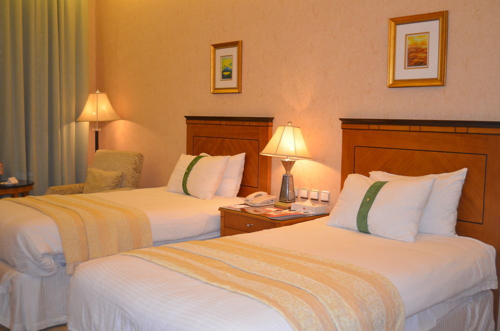 Eastyard Khobar Hotel - Formerly Ramada By Wyndham Khobar Ngoại thất bức ảnh